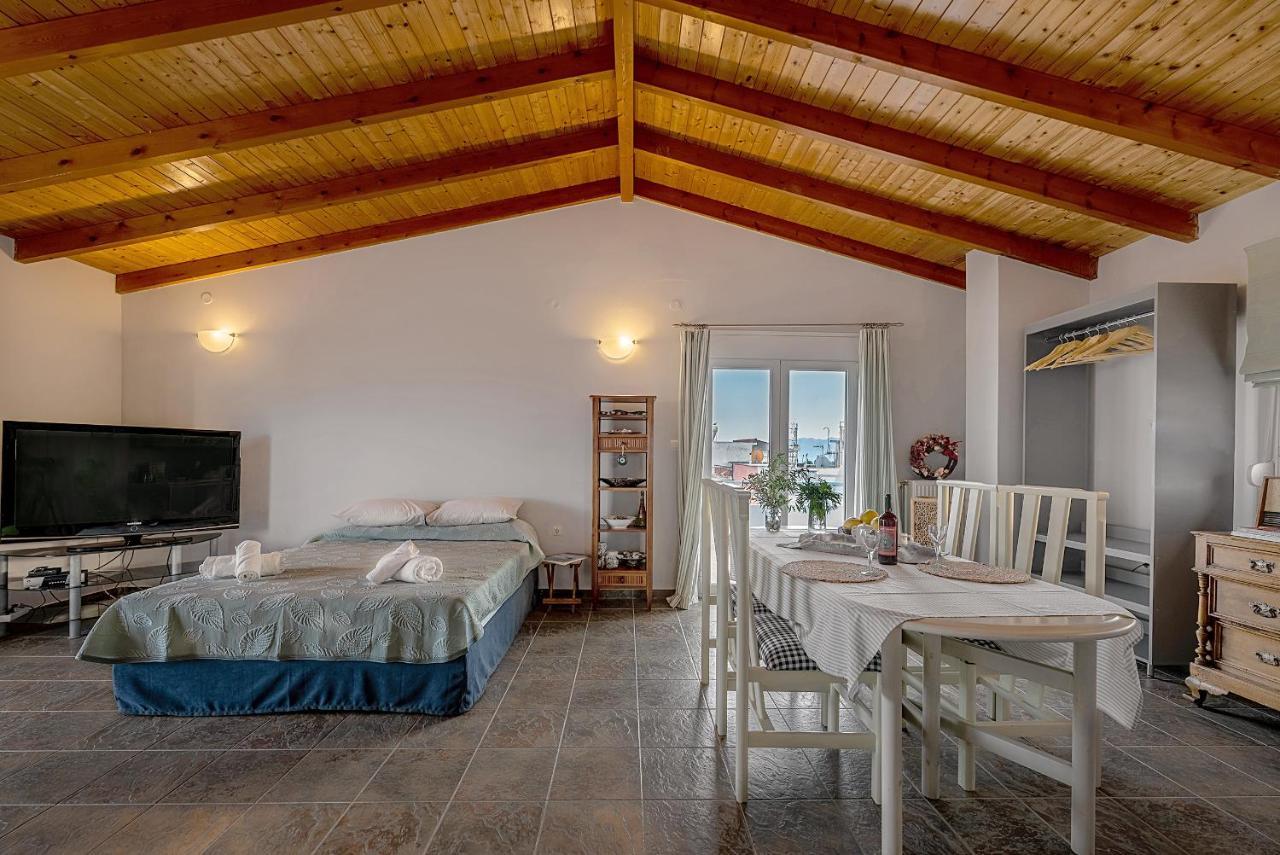 Apostolos Loft - Cozy Loft In The Center Of Preveza Luaran gambar