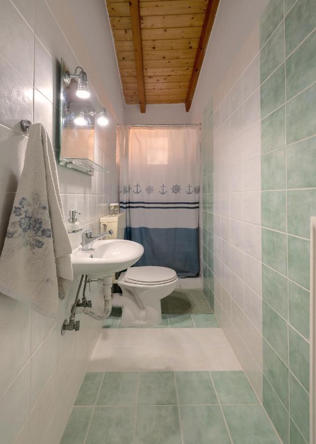 Apostolos Loft - Cozy Loft In The Center Of Preveza Luaran gambar